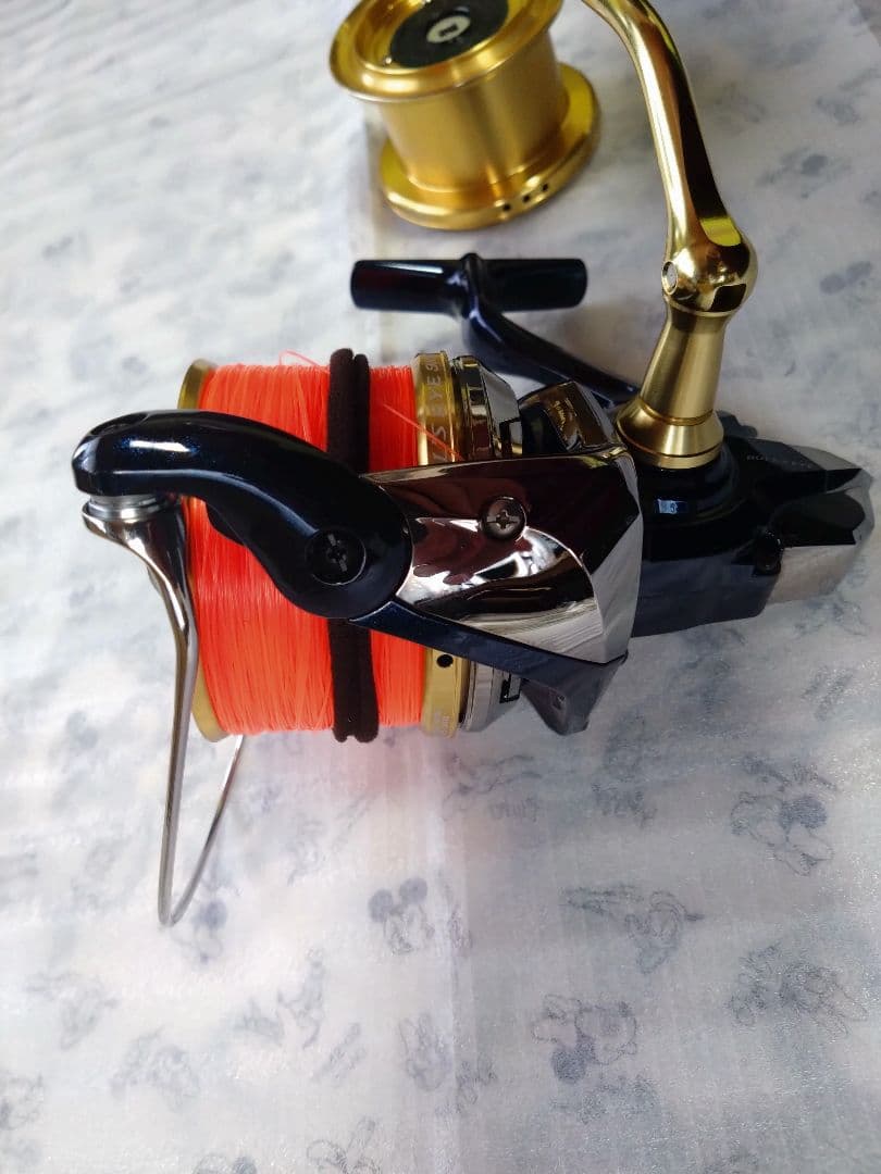 シマノ　ブルズアイ 9100 スピニングリール