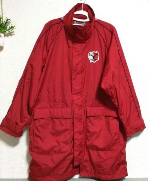美品　鹿島アントラーズナイロンベンチコート 一体化可能な2枚セット　送料込み