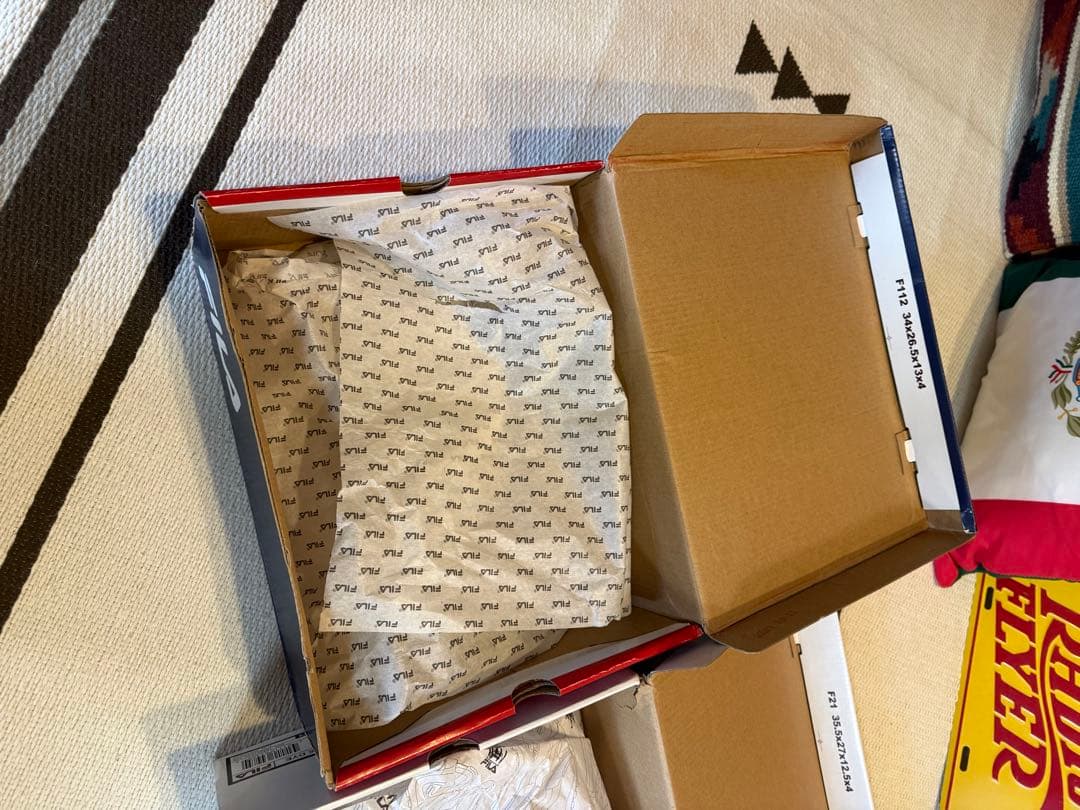 FILA スネークダンサーMid バスケットボール スニーカー