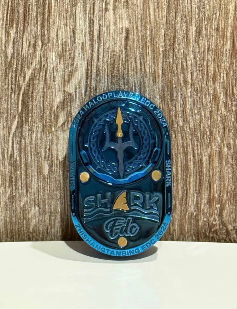 【超希少ブルーカラー】フィジェットトイ　スライダー Shark EDC サメ