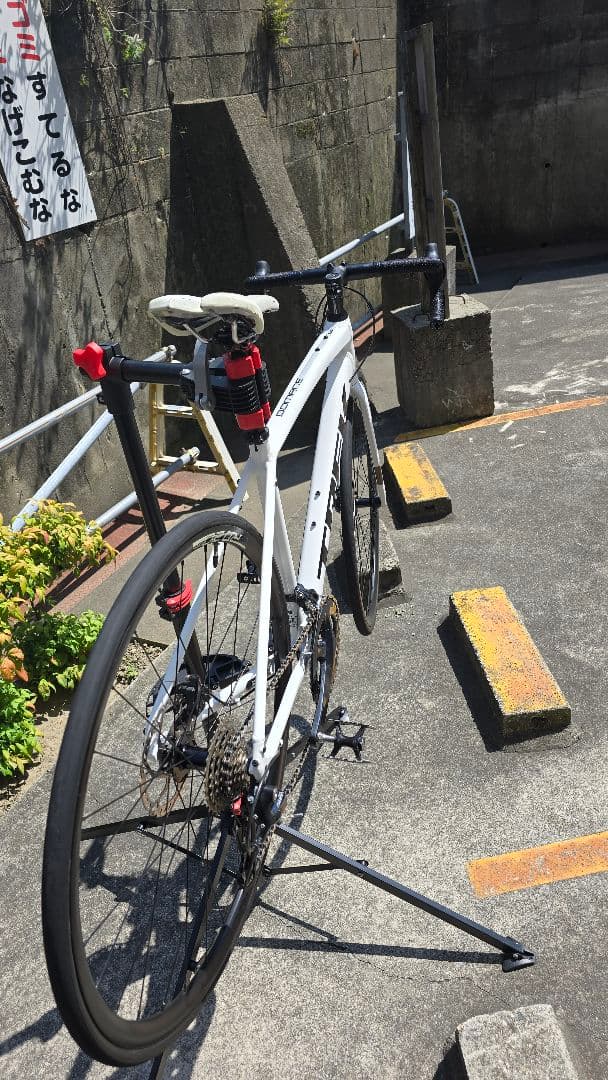 Trek Domane AL3 2022 サイズ52