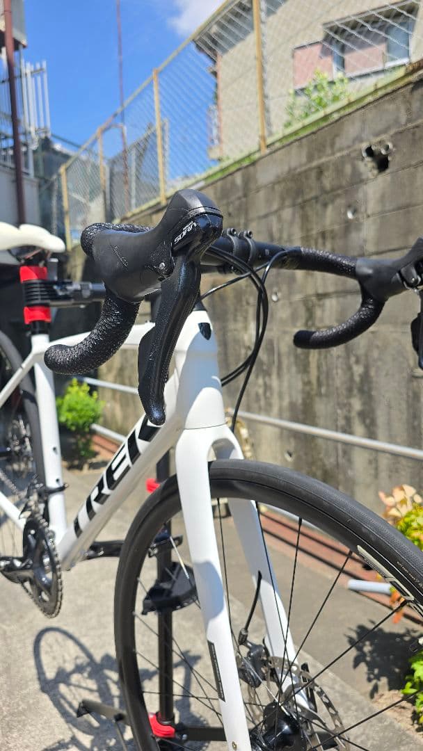 Trek Domane AL3 2022 サイズ52