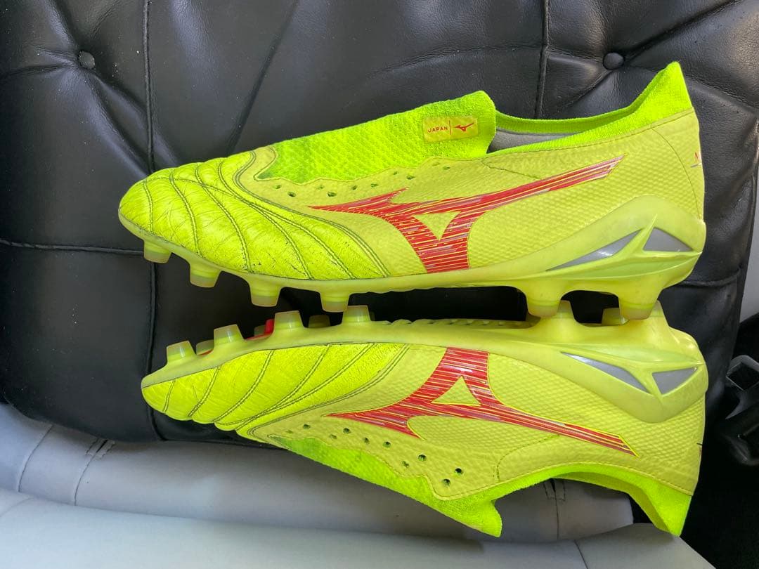 Mizuno Morelia Neo 4 β モレリアネオ4ベータ　27cm