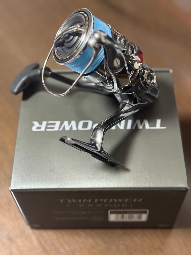 SHIMANO 24TWIN POWER C3000MHG 使用一回 超美品