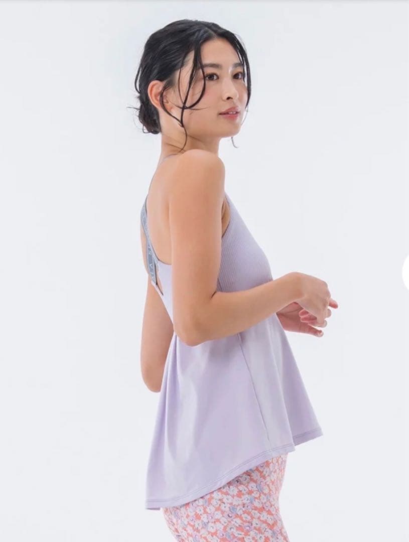 a88 新品 ベーシックバックフレアタンクトップ L スモークパープル