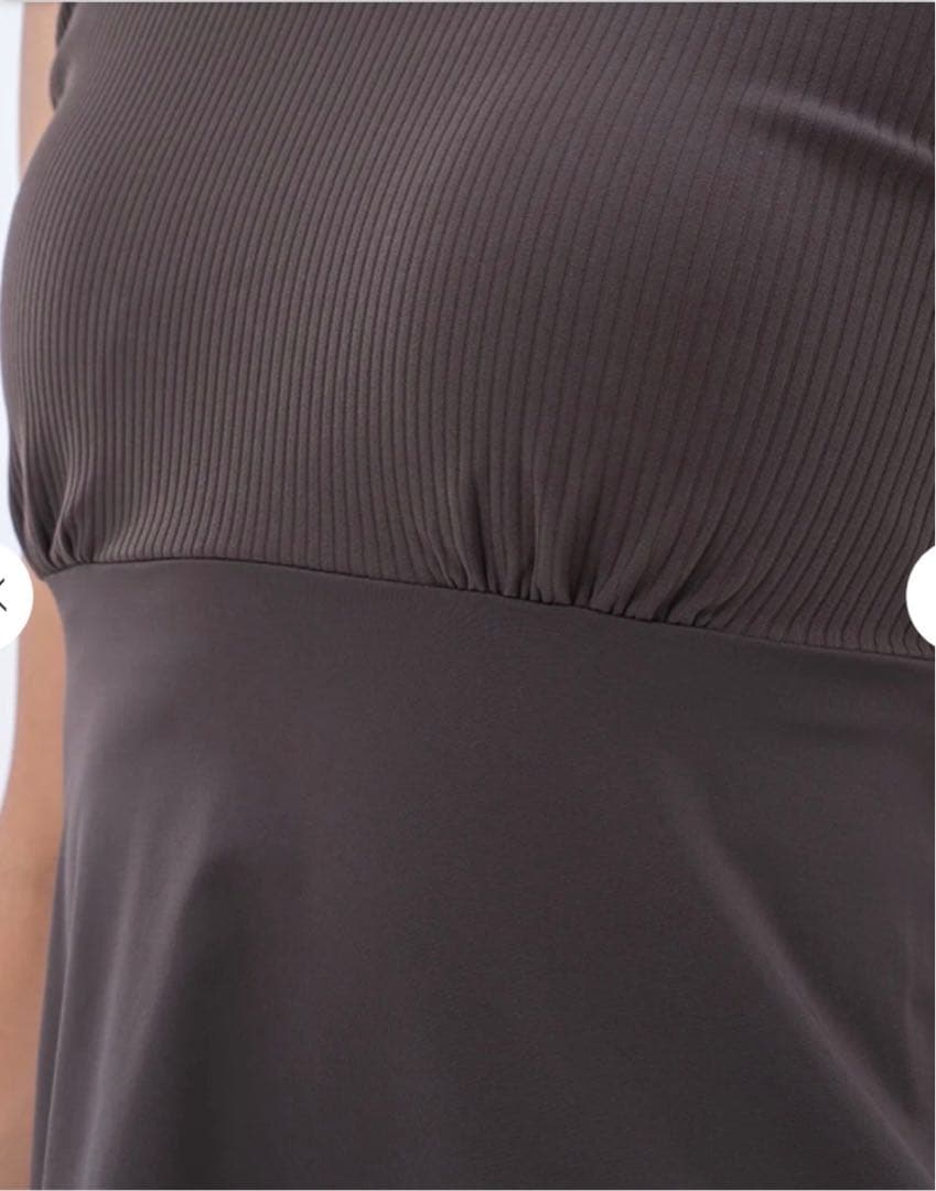 a88 新品 ベーシックバックフレアタンクトップ L スモークパープル