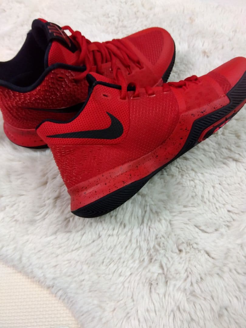 ナイキ NIKE カイリー Kyrie 3 GS Three Point