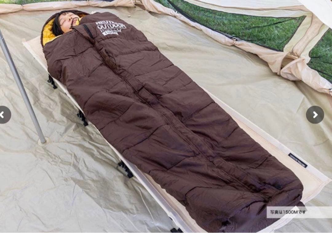 NEUTRAL OUTDOOR モバイルバッテリーのヒートシュラフ1500M