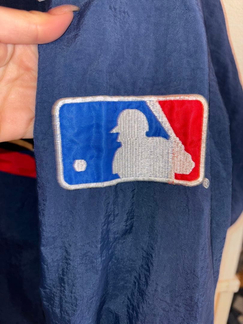 Atlanta Braves 90’s MLB Windbreaker M