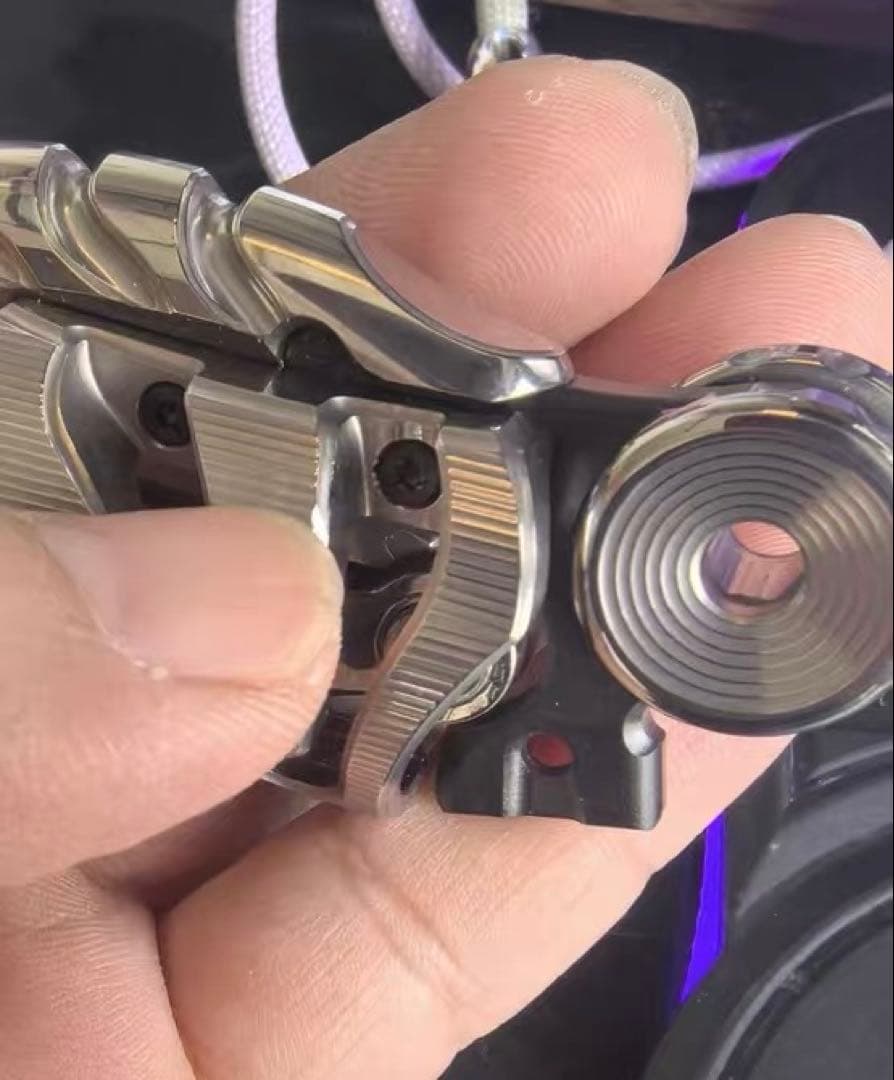 正規品・玩吾楽志 チタン鋼骨【種類】複合型トイ フィジェットトイ