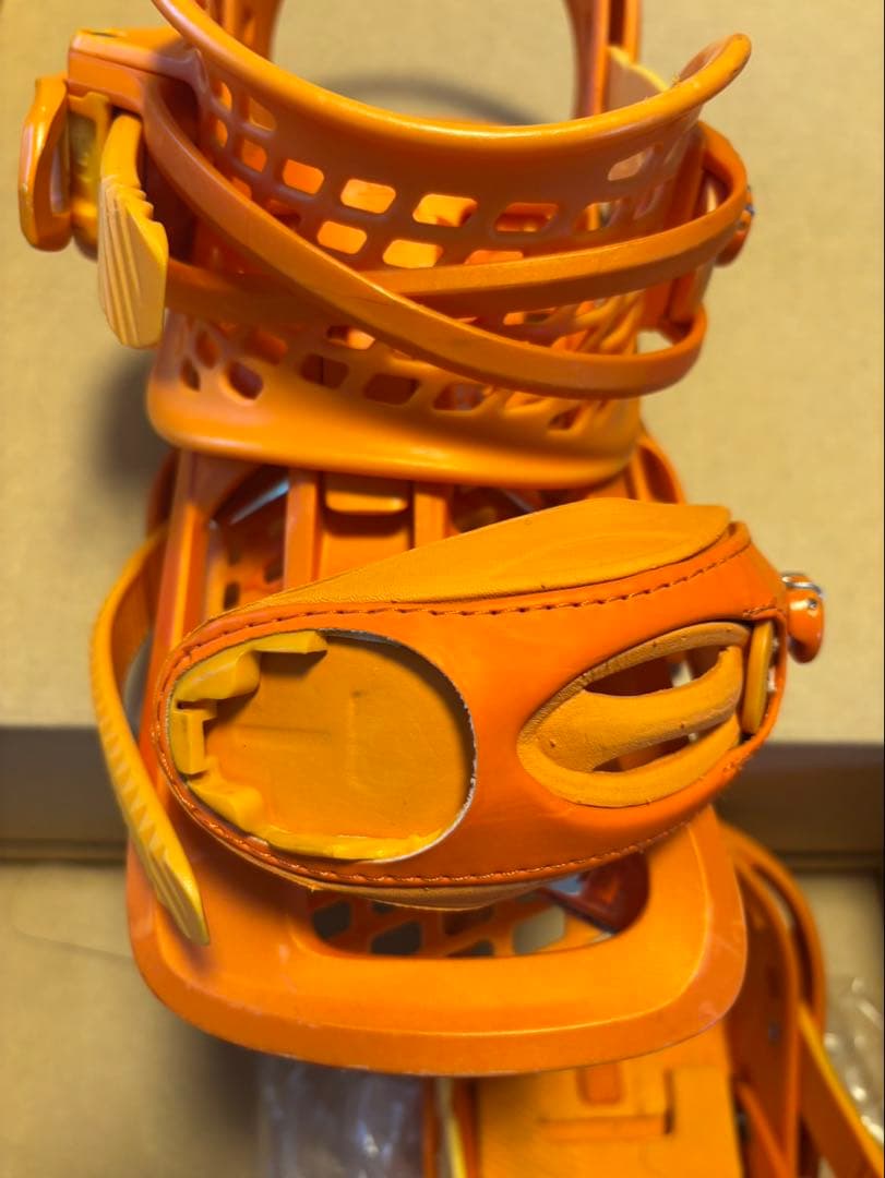 スノーボードビンディング BURTON