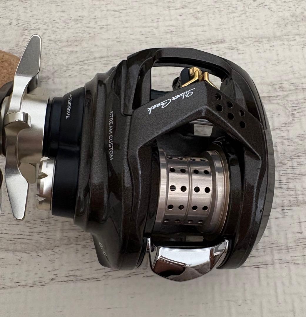 Daiwa Silver Creek ベイトリール 左巻き