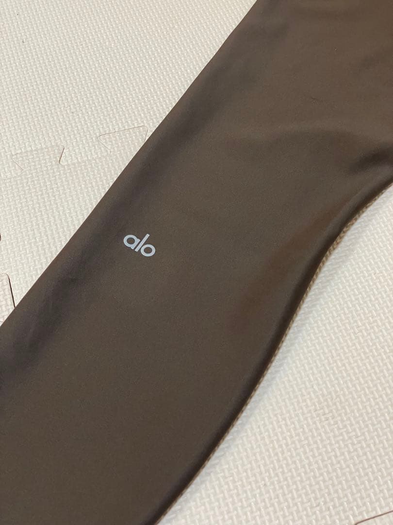 ALO YOGA アローヨガ　ハイウェストレギンス&グロップドタンク