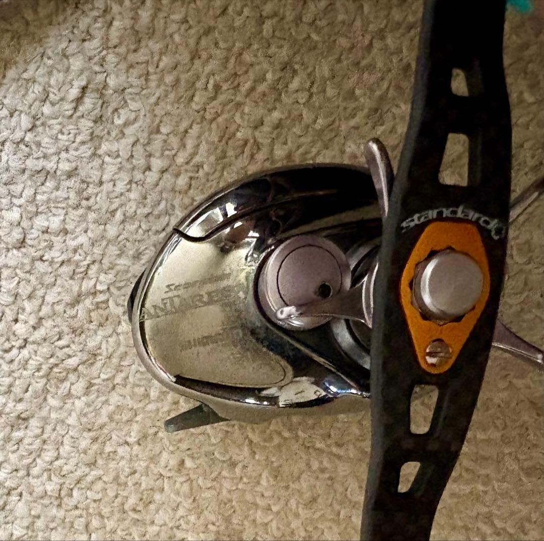 SHIMANO ANTARES RH220 リール