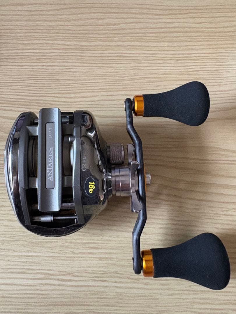 SHIMANO ANTARES RH220 リール