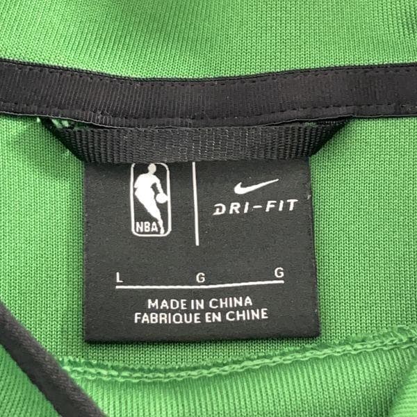 NBA ボストンセルティックス NIKE パーカー L ジャージ CELTICS