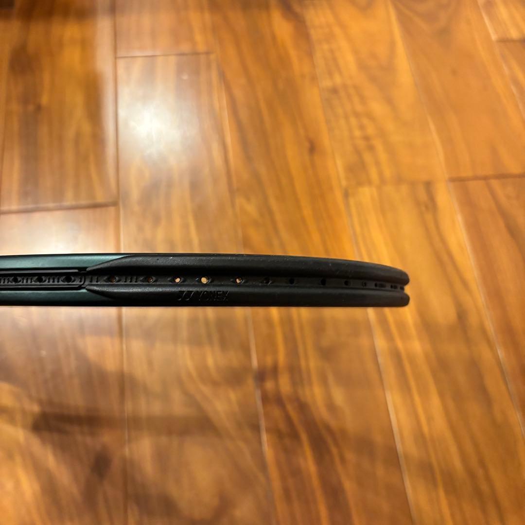 美品　日本未発売モデル　YONEX VCORE 97 PRO HD G2