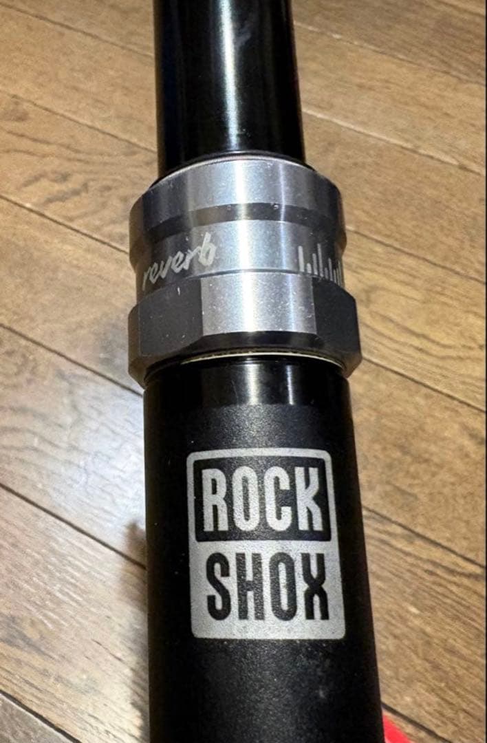 ROCKSHOX Reverb AXS 100x31.6mm ドロッパーポスト