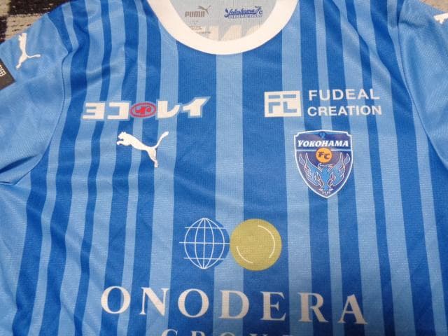 Yokohama FC PUMA シャツ 青