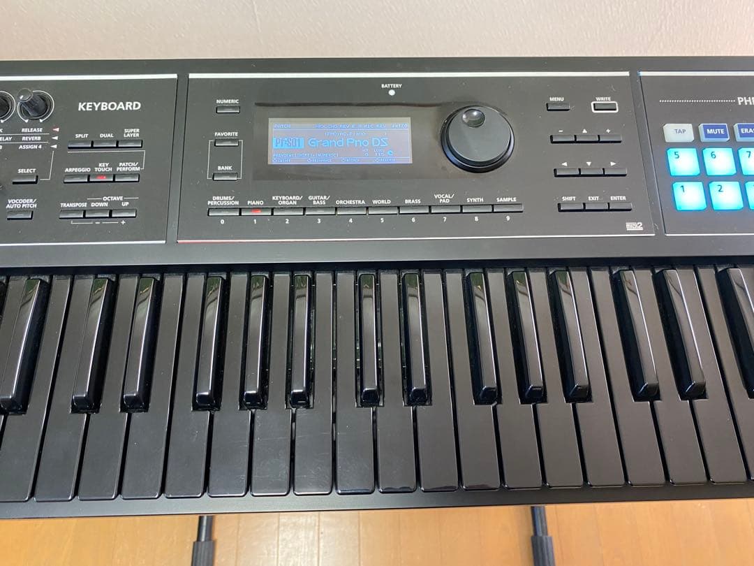 Roland JUNO-DS61B シンセサイザー　限定モデル