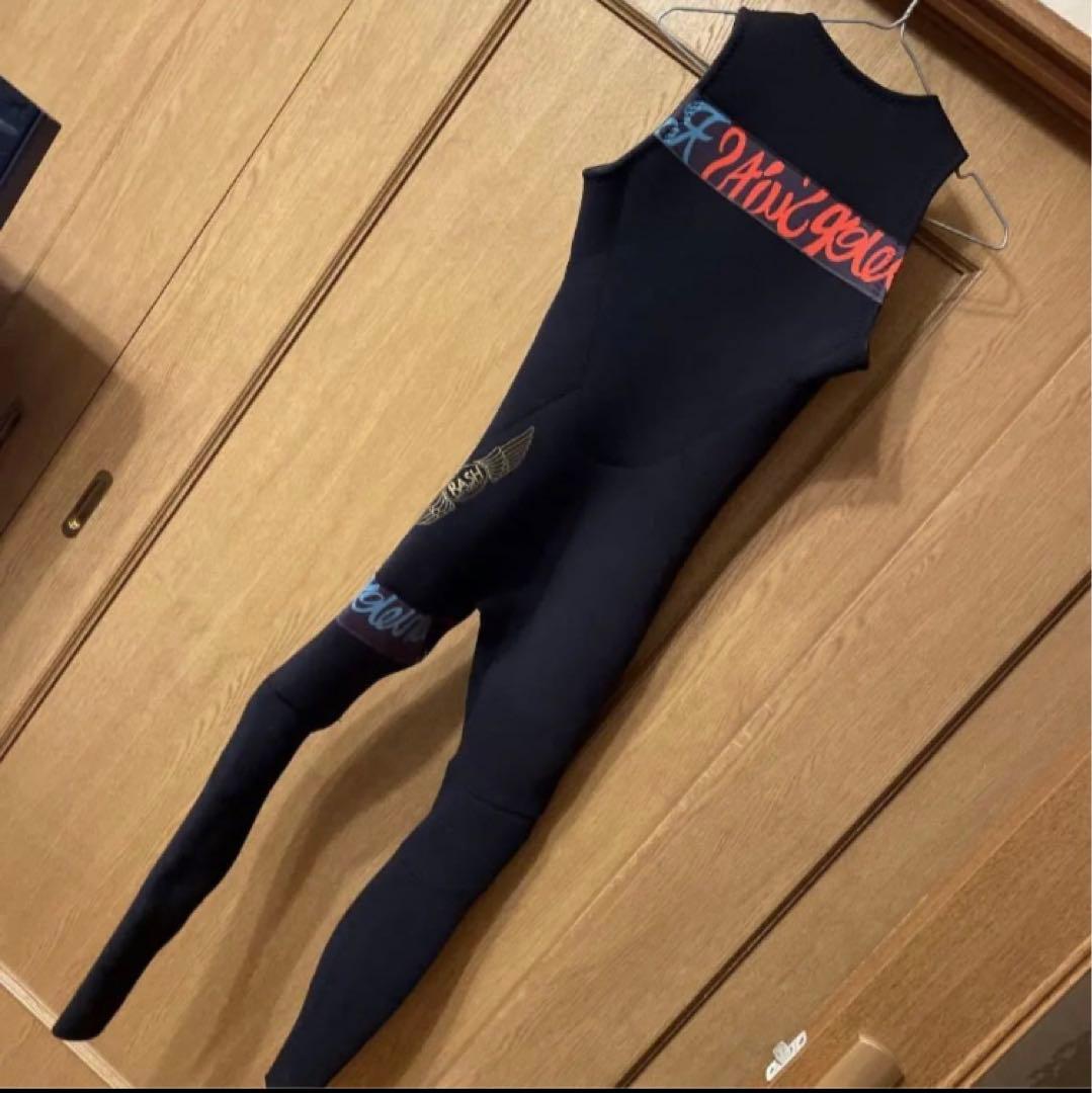 ラッシュウエットスーツ