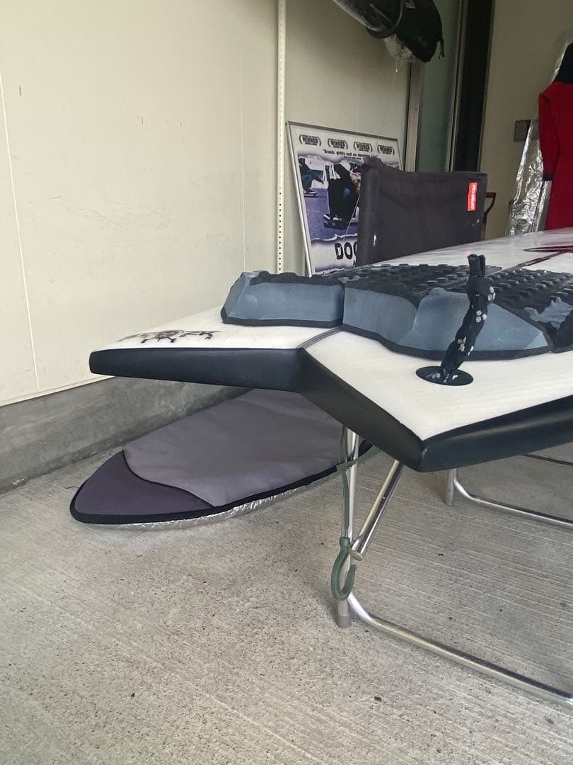【専用フィン付】ブラックバロン6’0（38.6L）／JSサーフボード