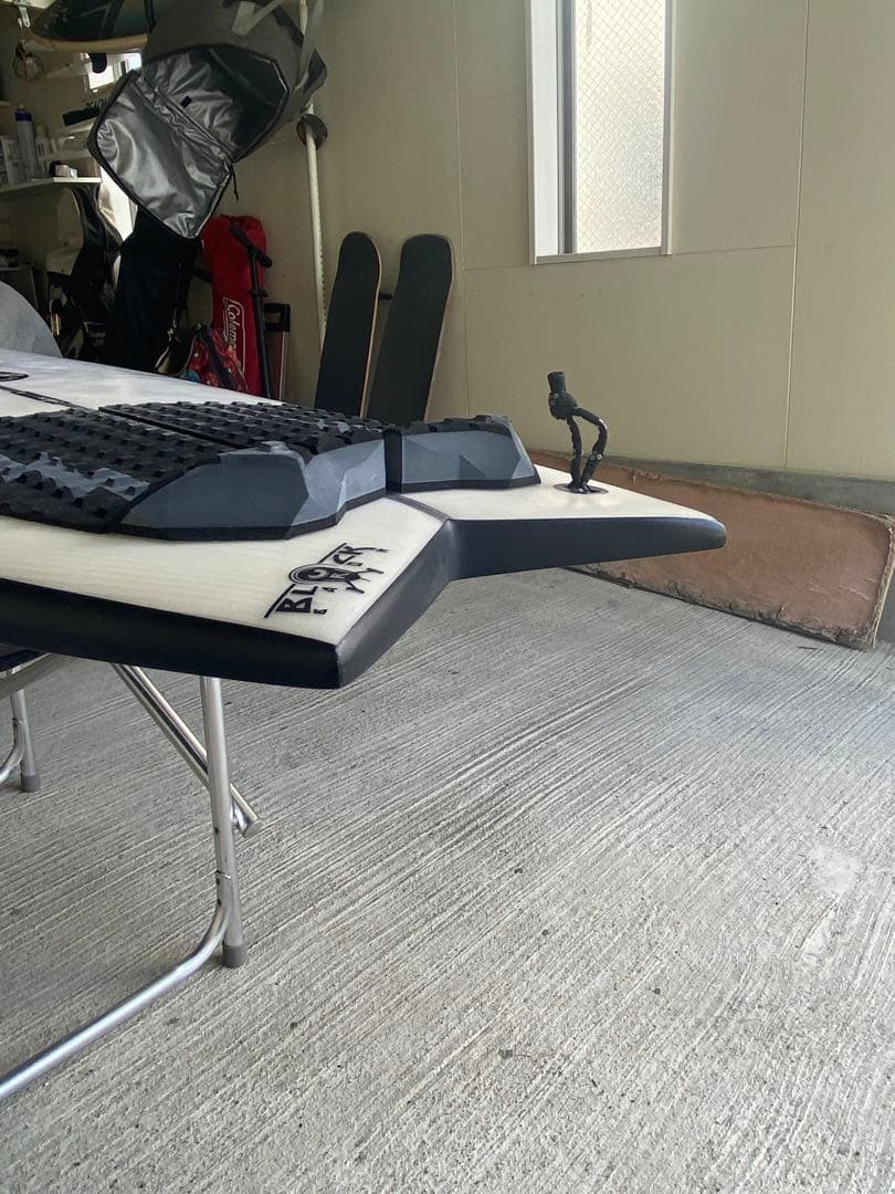 【専用フィン付】ブラックバロン6’0（38.6L）／JSサーフボード