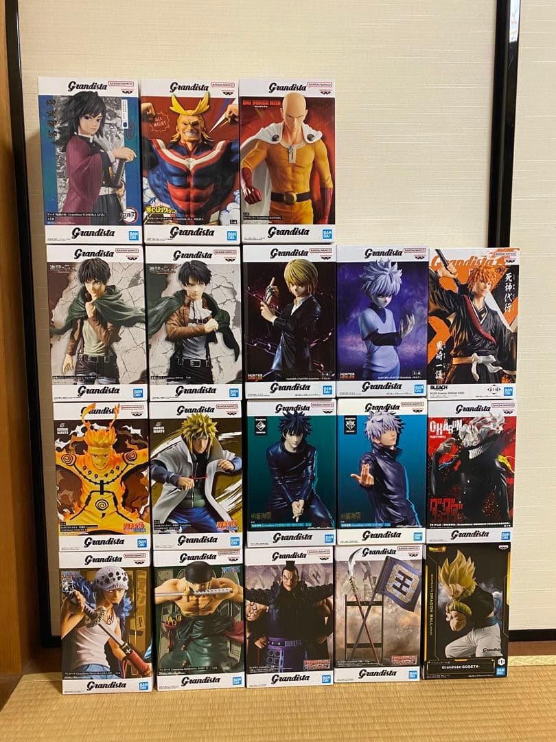 grandista まとめ売り　進撃の巨人　鬼滅の刃　NARUTO 他
