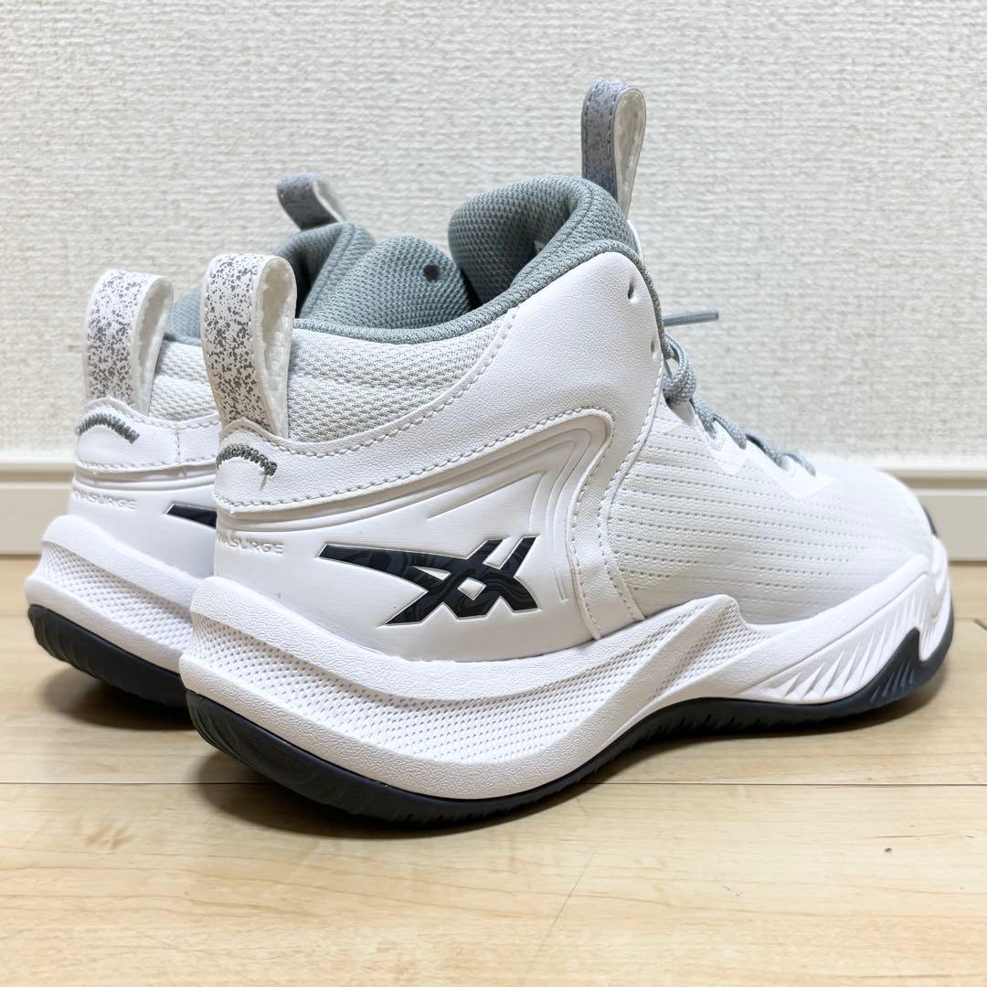 asics ジュニア バスケットシューズ NOVA SURGE 3 GS 未使用