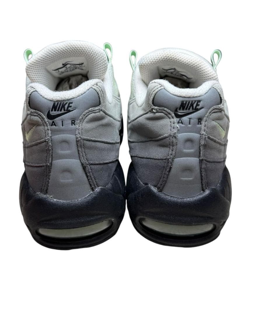 美品 19年NIKE エアマックス 95 白/フレッシュミント US9 27㎝