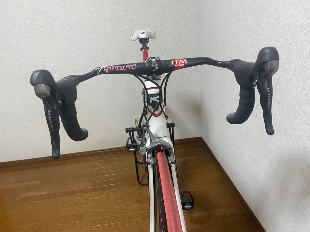 KUOTA KULT ロードバイク ホワイトレッド