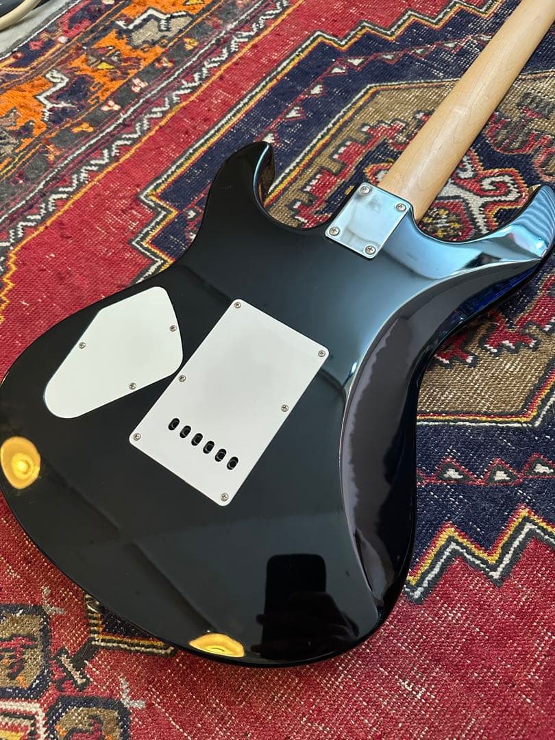 ヤマハ YAMAHA Pacifica 112V パシフィカ 黒　PAC112V