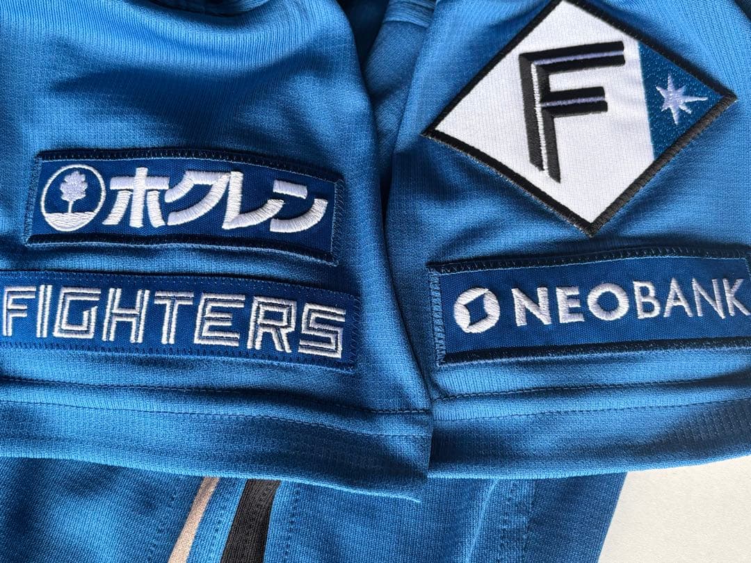 北海道日本ハムファイターズ　新庄　１　プロコレ　ユニフォーム　ビジター