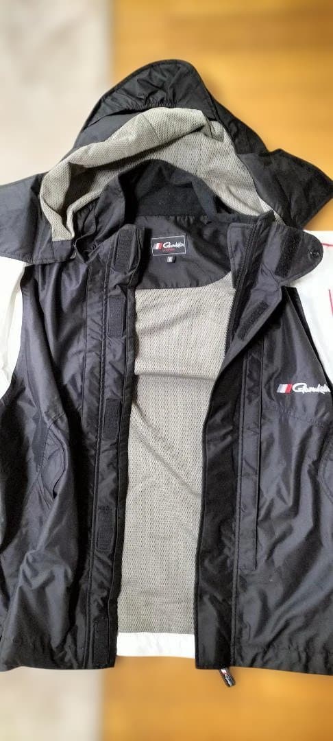 Gamakatsu　ウインドアップレイン上下セット