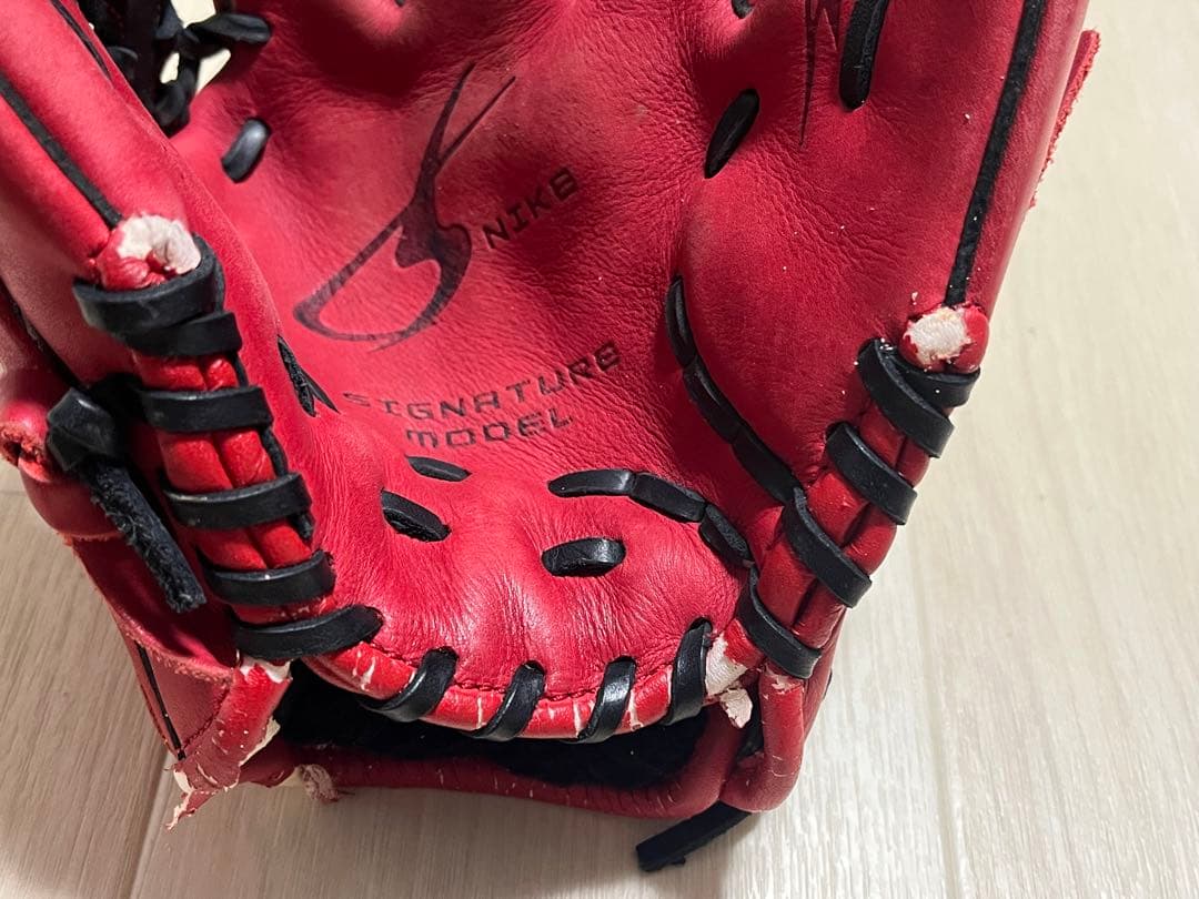 ナイキ グラブ　軟式　内野用　グローブ NIKE 岩村モデル
