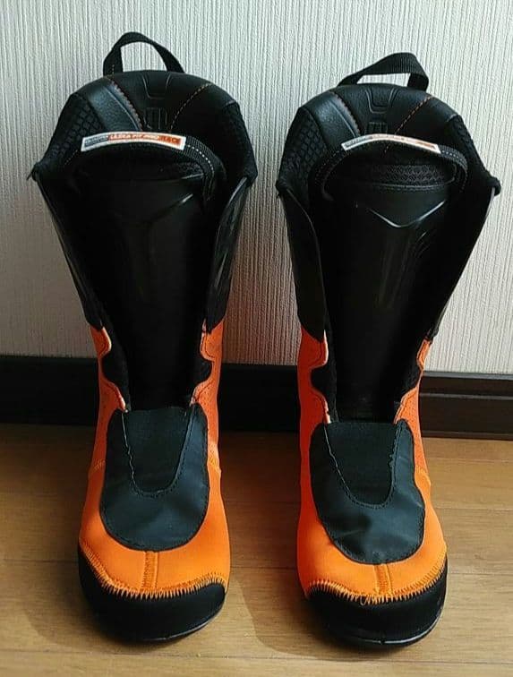 スキー TECNICA MACH1 LV 130 25.5 (295mm)