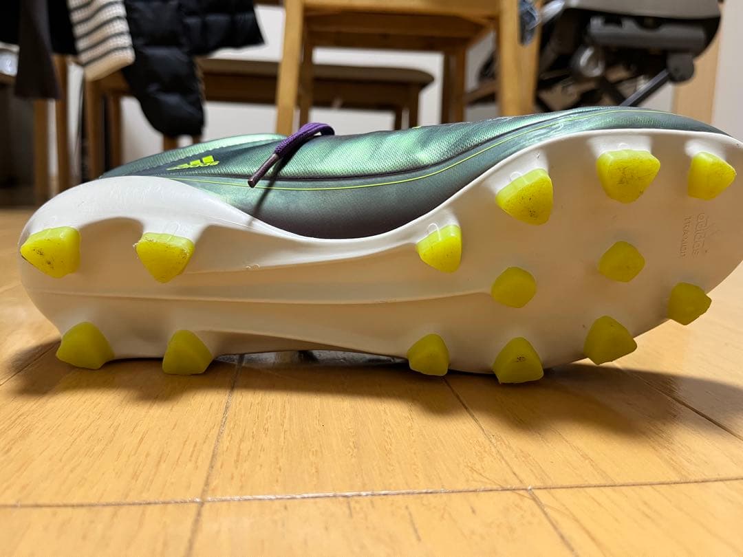 adidas F50 初代　サッカーシューズ