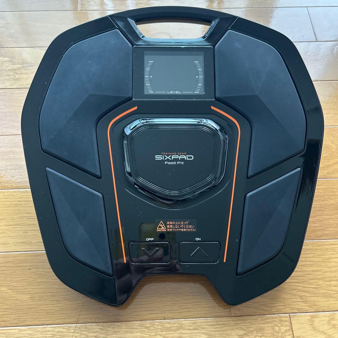 SIXPAD PRO EMSトレーニングデバイス
