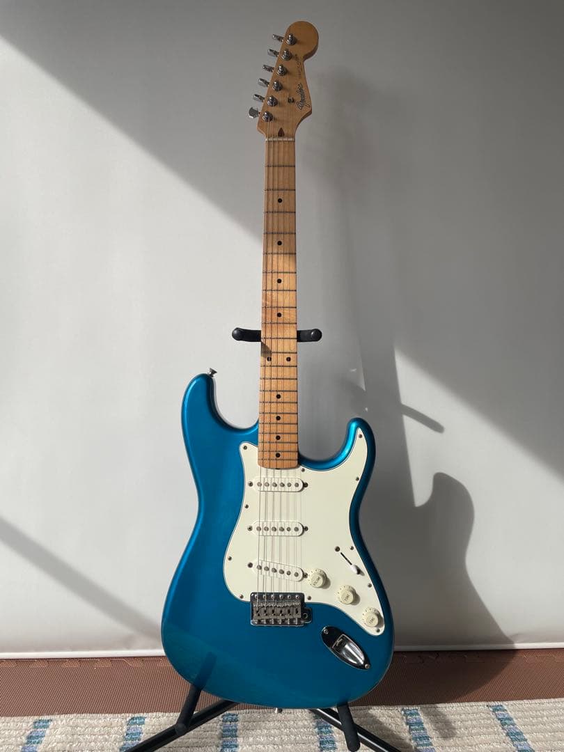 【希少カラー】Fender Japan ストラトキャスター Oシリアル LPB