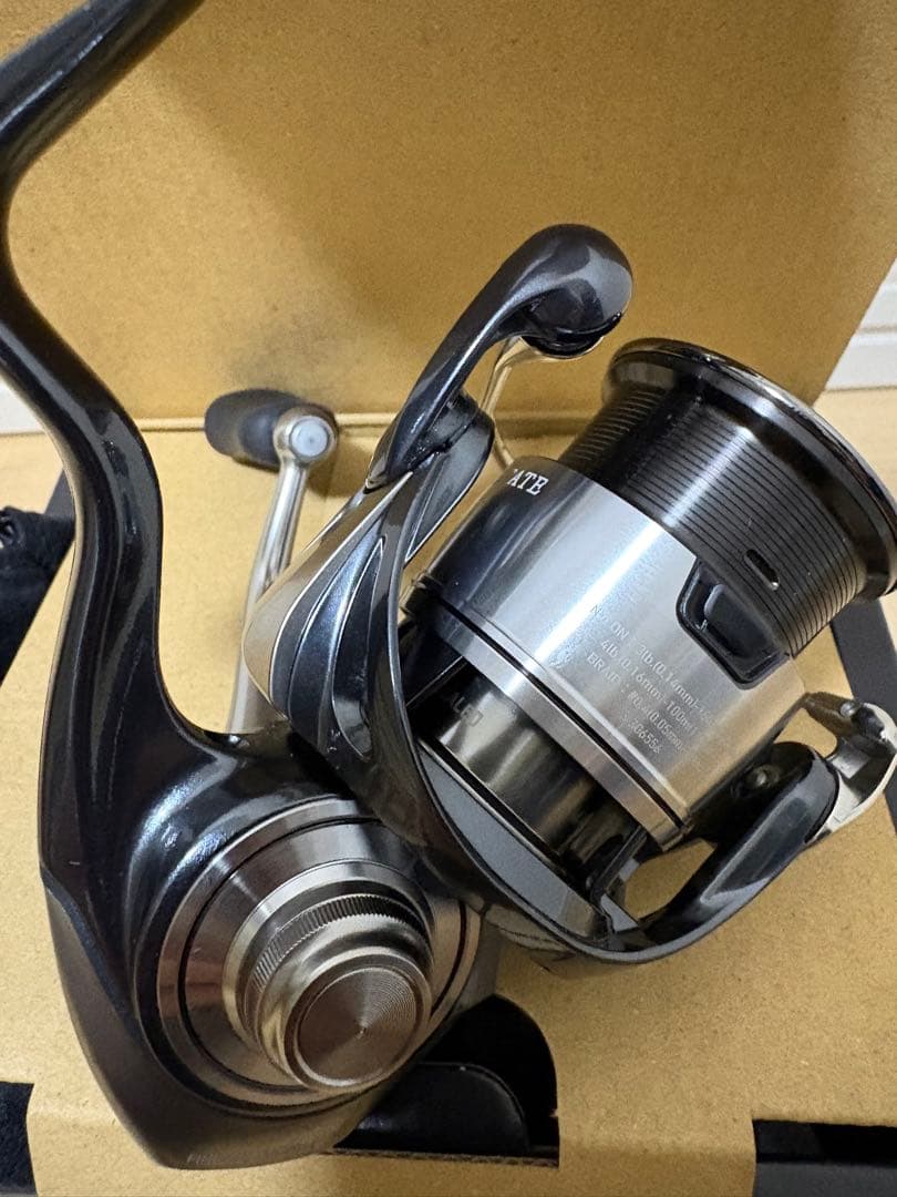 ダイワ 24セルテート FC LT2000S-H スピニングリール