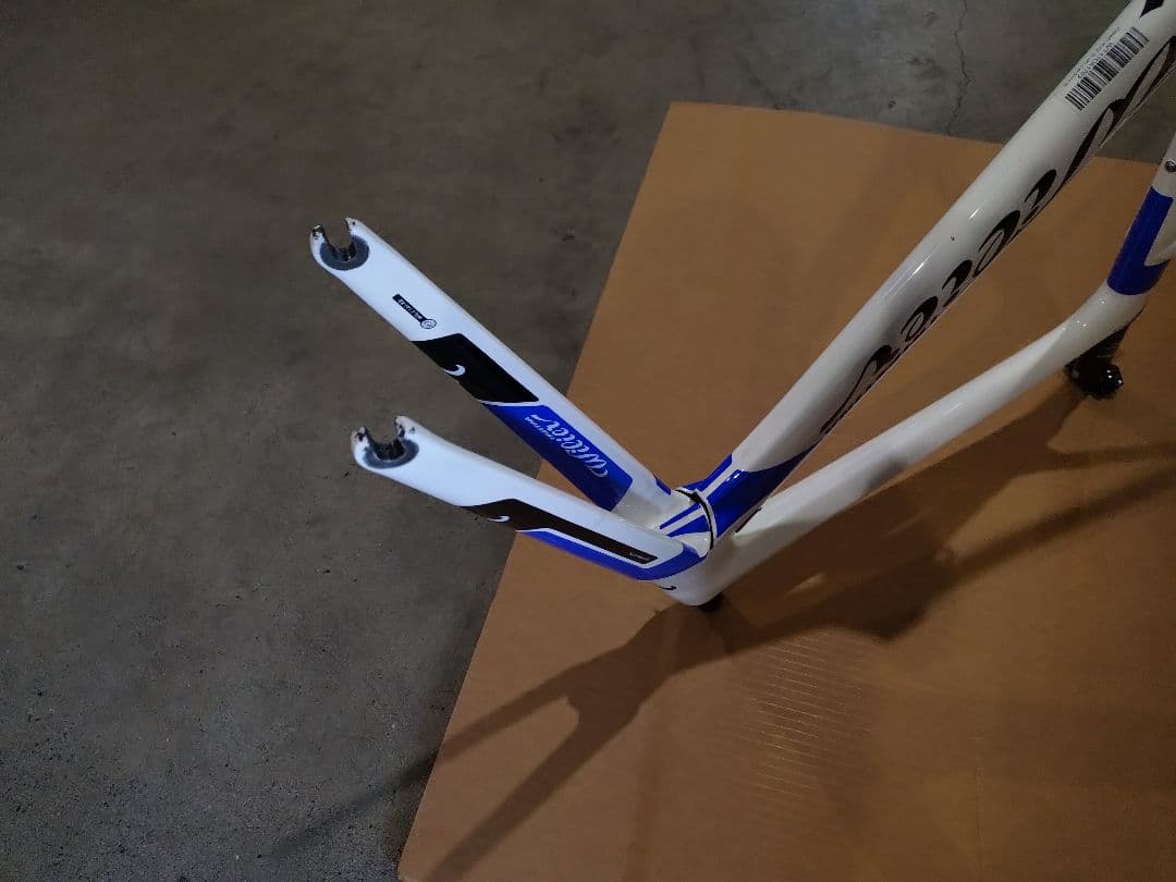 Wilier Cento1 AIR ロードバイクフレーム ホワイト/ブルー