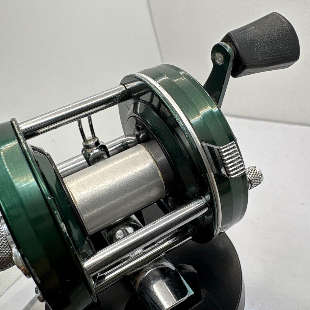 ABU Ambassadeur 5000D ベイトリール