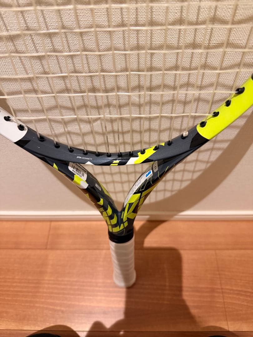 【美品】バボラ Babolat ピュア　アエロ　PURE AERO 2本
