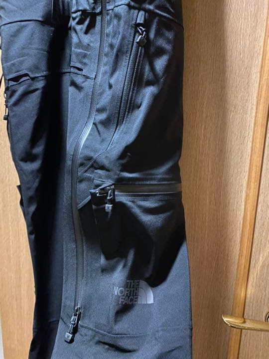 【未使用】THE NORTH FACE ビブパンツ レディース【定価6万6千円】