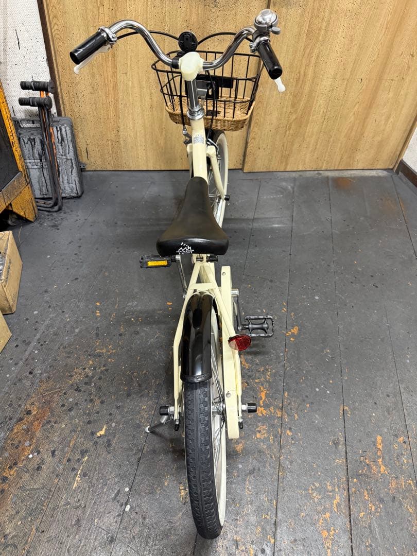 中古車　幼児用　イノベーションファクトリー　18インチ　美品