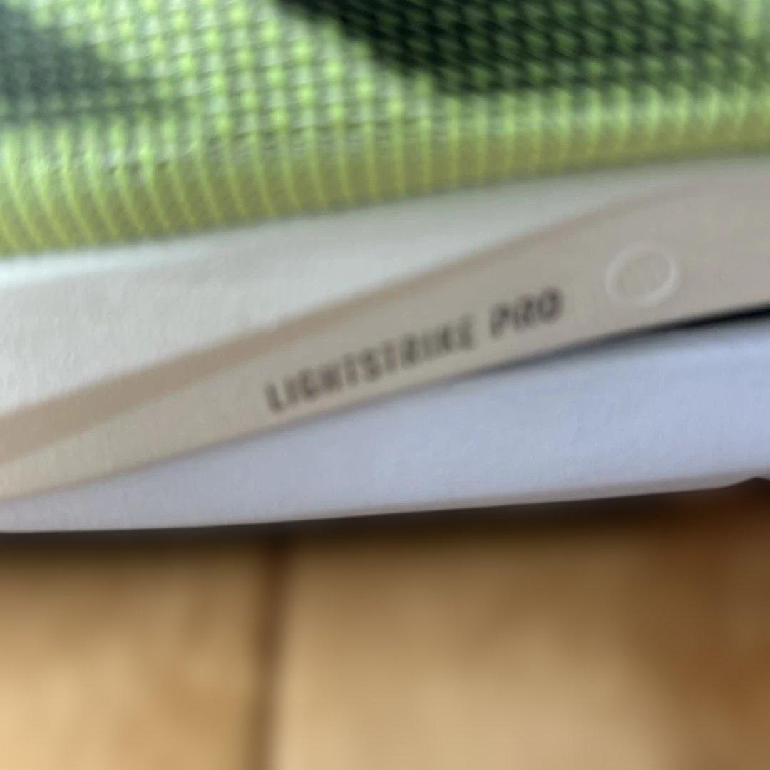 28CM。ADIZERO BOSTON 12 ランニングシューズ 蛍光イエロー