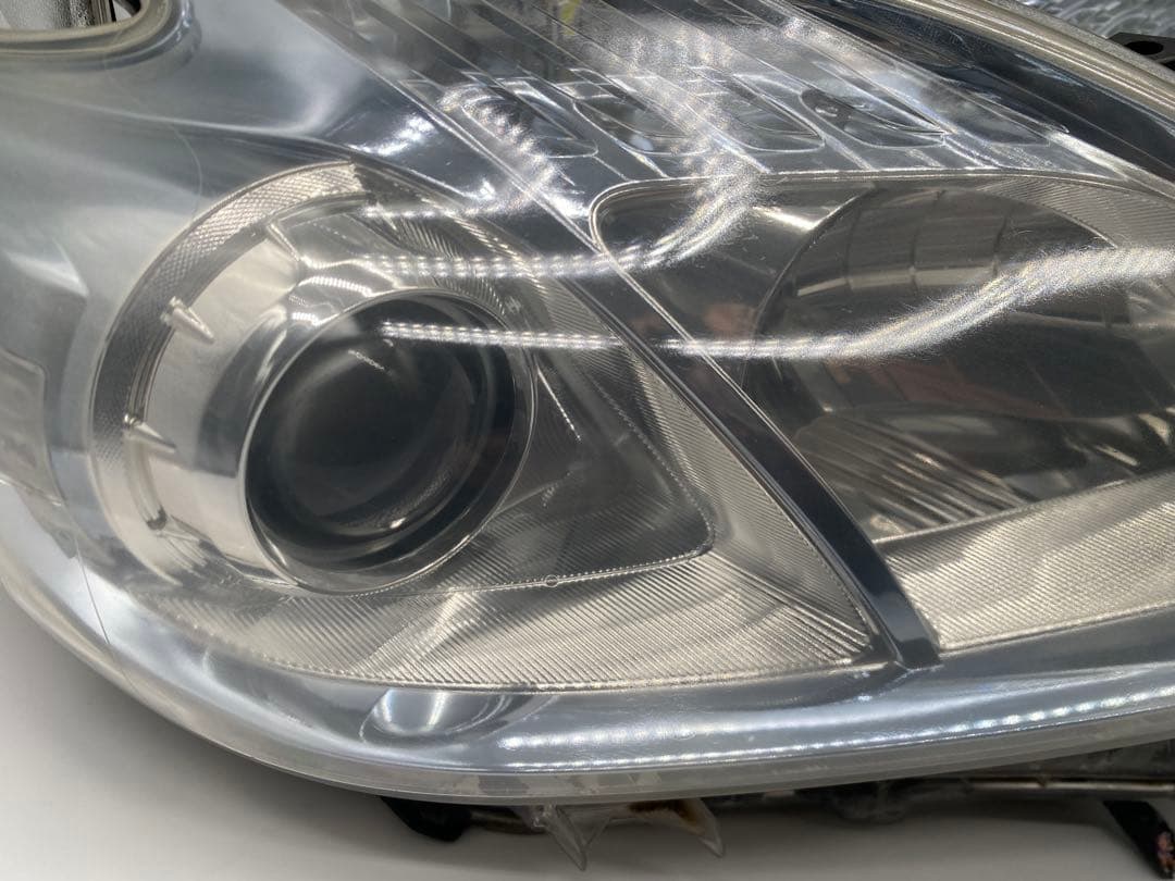 トヨタ プリウス 30系 ヘッドライト 左右セット HID 55Wバラスト付き