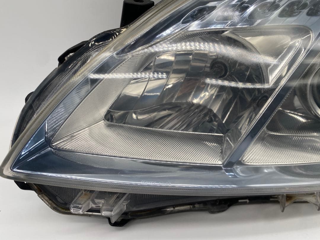 トヨタ プリウス 30系 ヘッドライト 左右セット HID 55Wバラスト付き