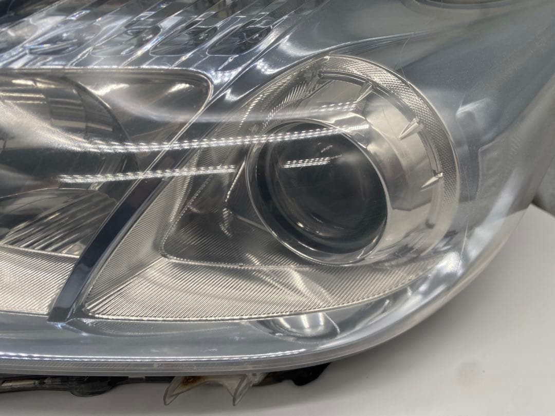 トヨタ プリウス 30系 ヘッドライト 左右セット HID 55Wバラスト付き