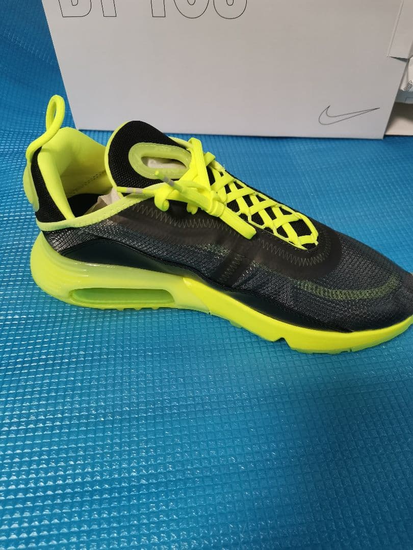 NIKE　エアーマックス2090 カスタマイズ版